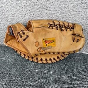 Vintage All-Star T-66 Catcher's Mitt Made in Japan Hand Formed Professional‎ RHT